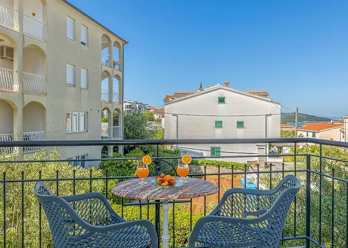 Appartement Island Mihaela