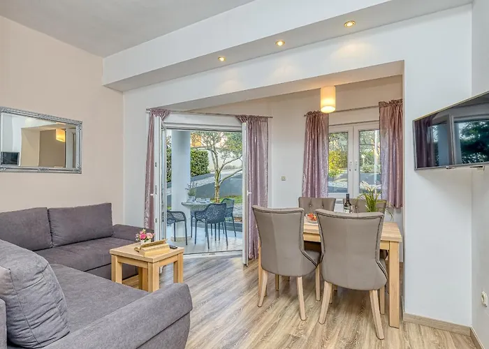 Appartement Island Mihaela