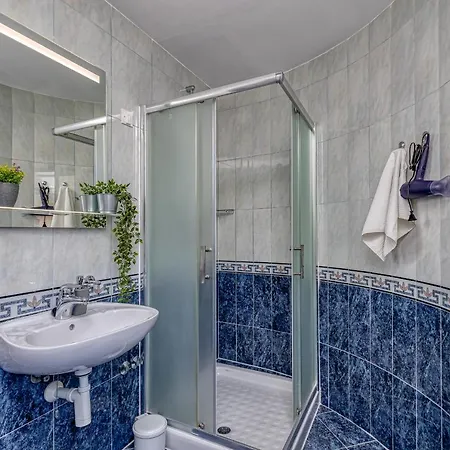 Appartement Island Mihaela