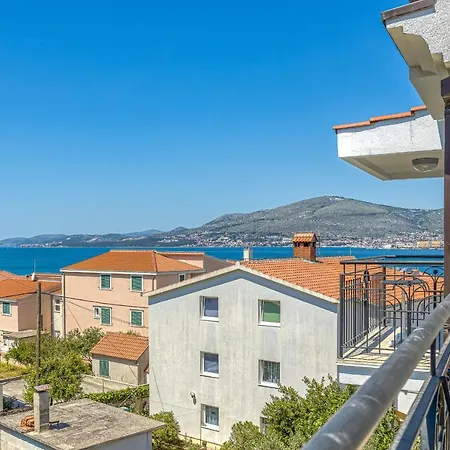 Appartement Island Mihaela