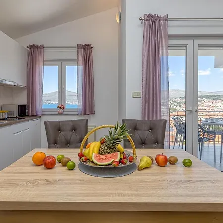 Appartement Island Mihaela Okrug Gornji