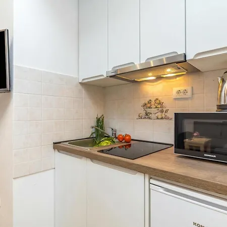 Apartment Island Mihaela *
